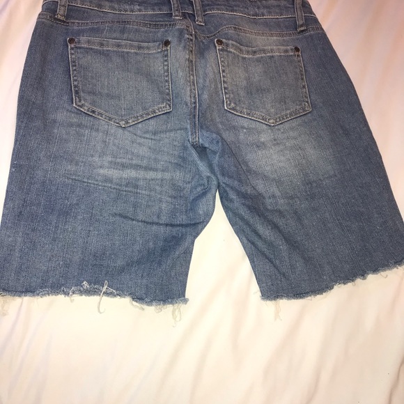 Shorts - Picture 2 of 2